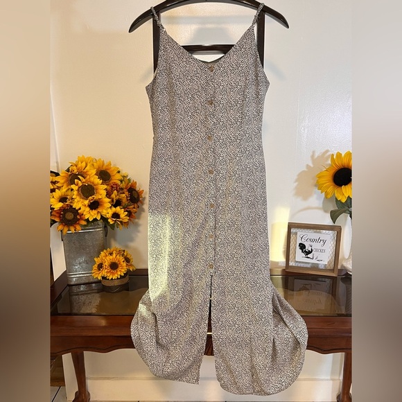 Sienna Sky Dresses & Skirts - Sienna sky womens size M spaghetti strap button down black and gray maxi dress